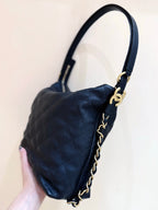 CC 25S Hobo Dual-Use Bag in Black Cowhide
