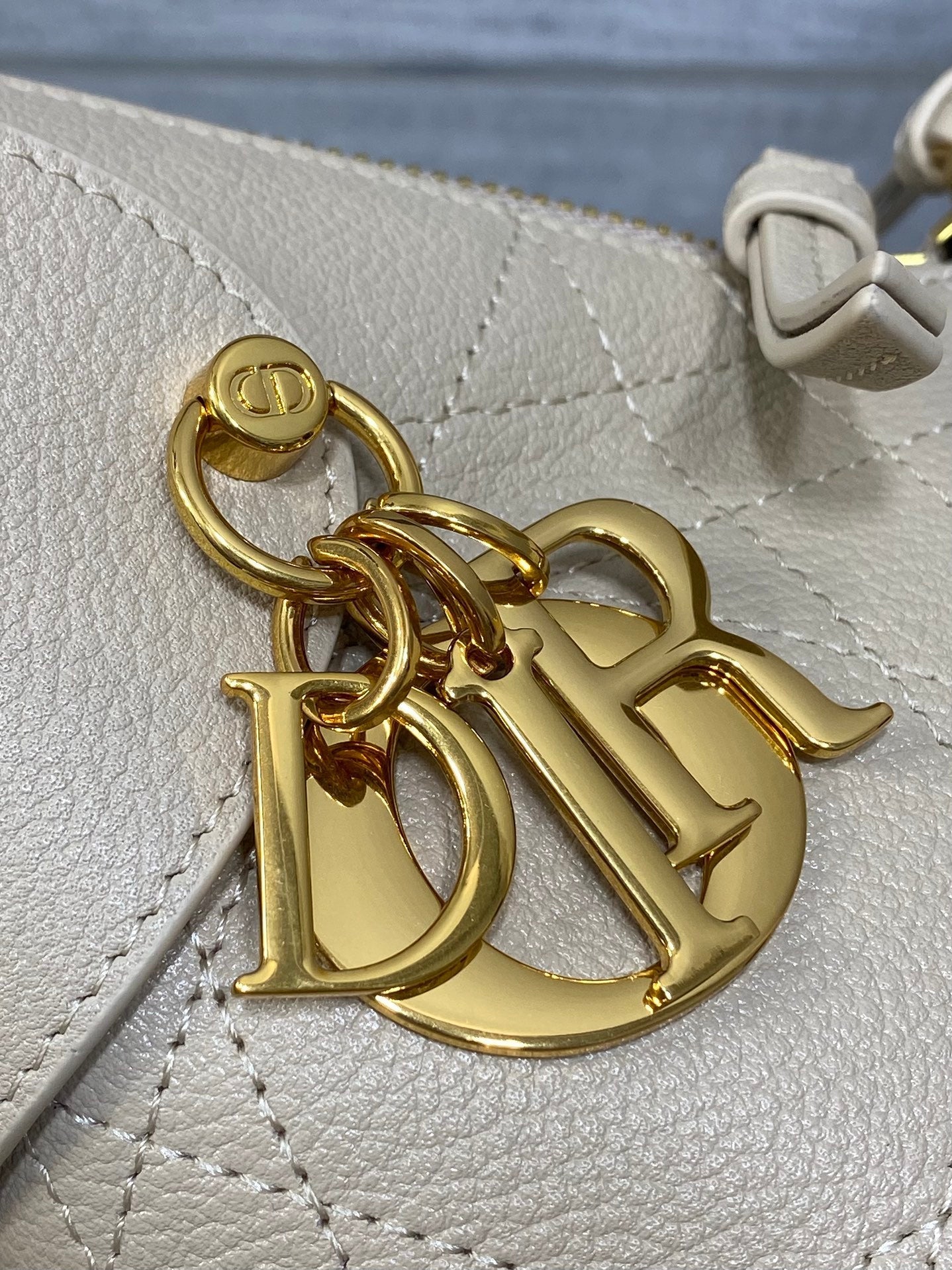 CD VOYAGE Handbag 23cm Cream Cowhide