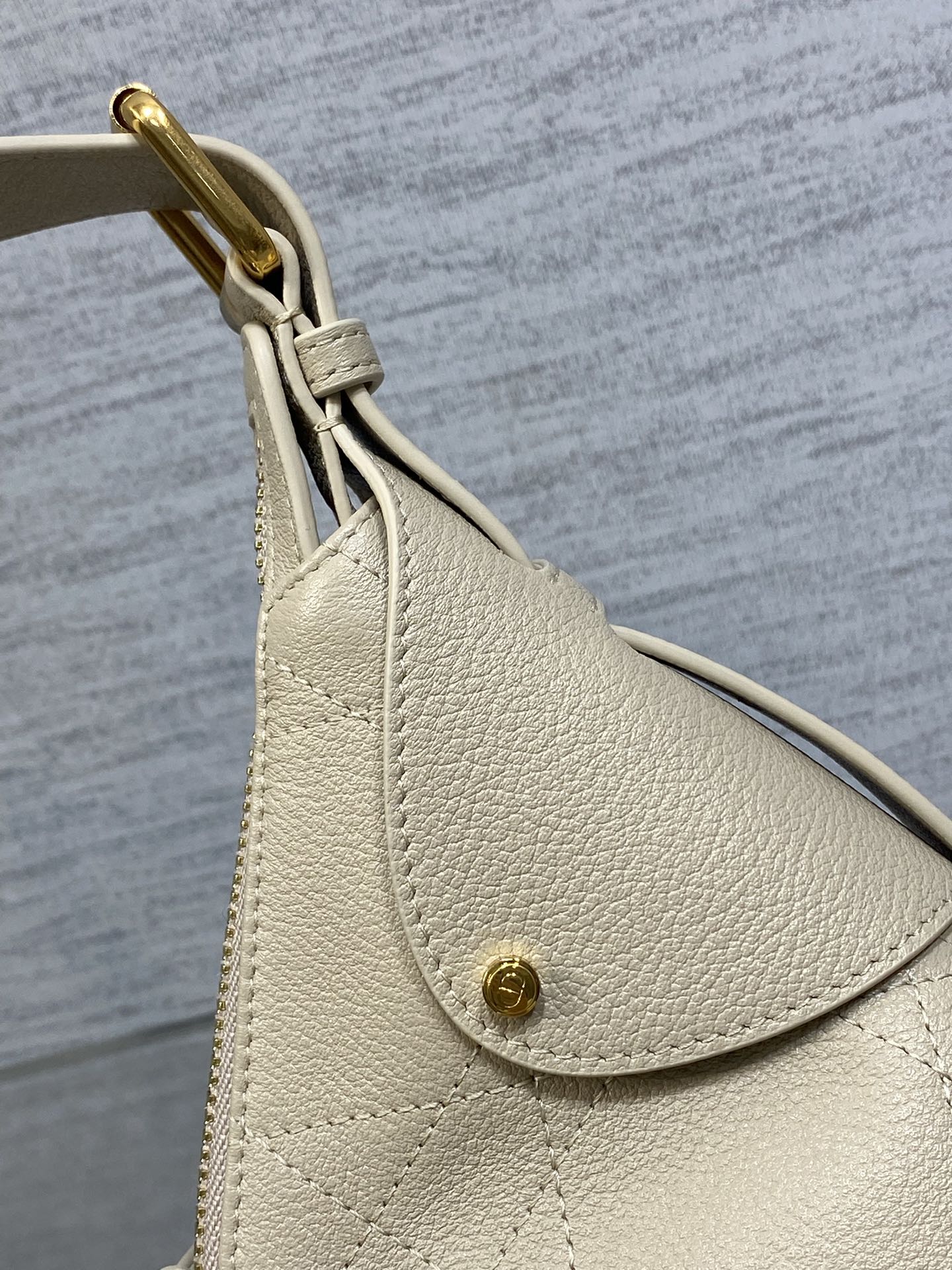 CD VOYAGE Handbag 23cm Cream Cowhide