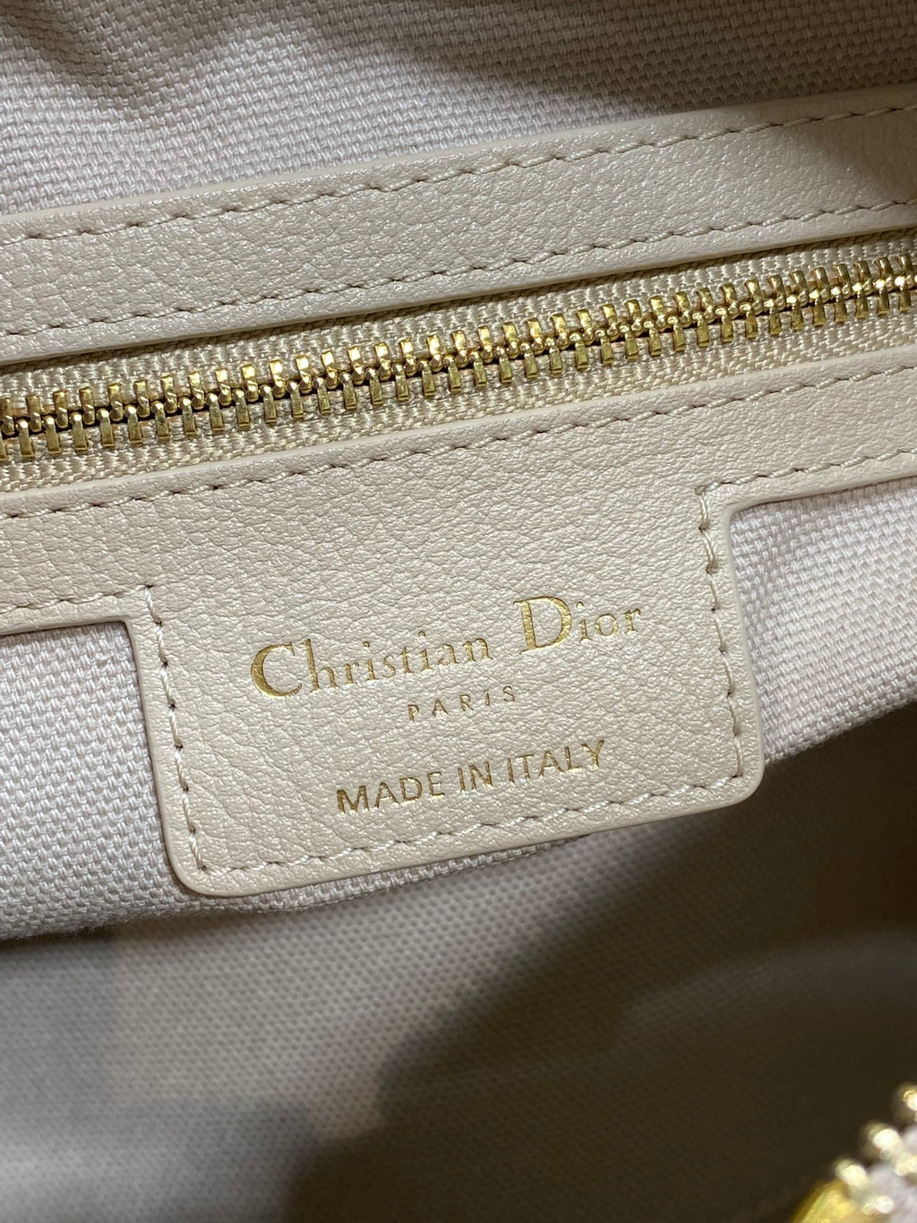 CD VOYAGE Handbag 23cm Cream Cowhide
