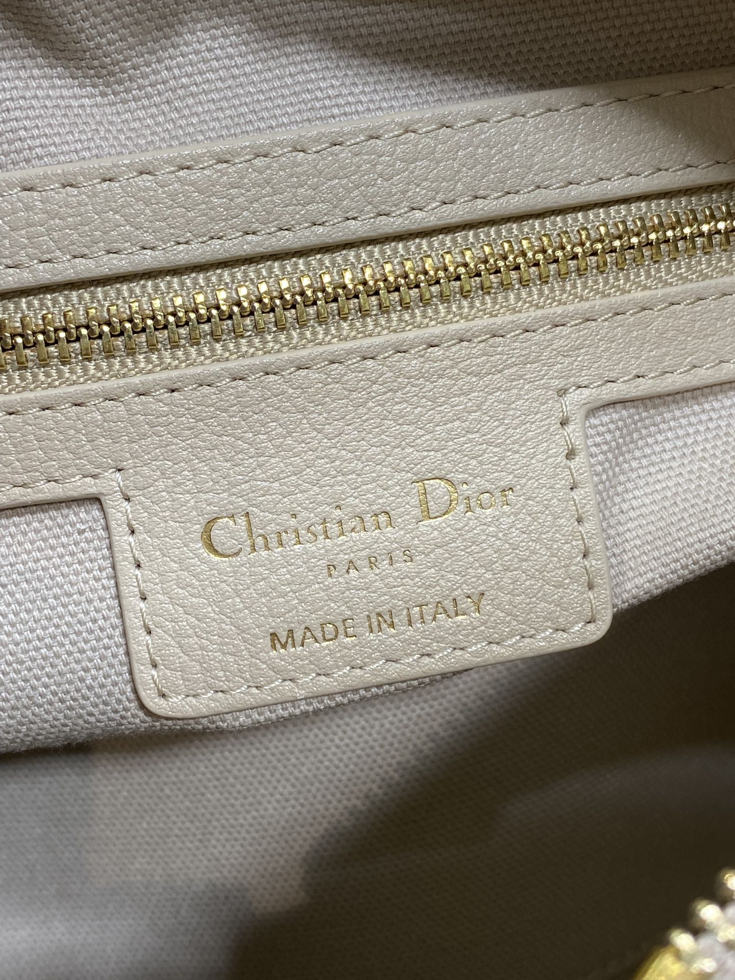 CD VOYAGE Handbag 23cm Cream Cowhide
