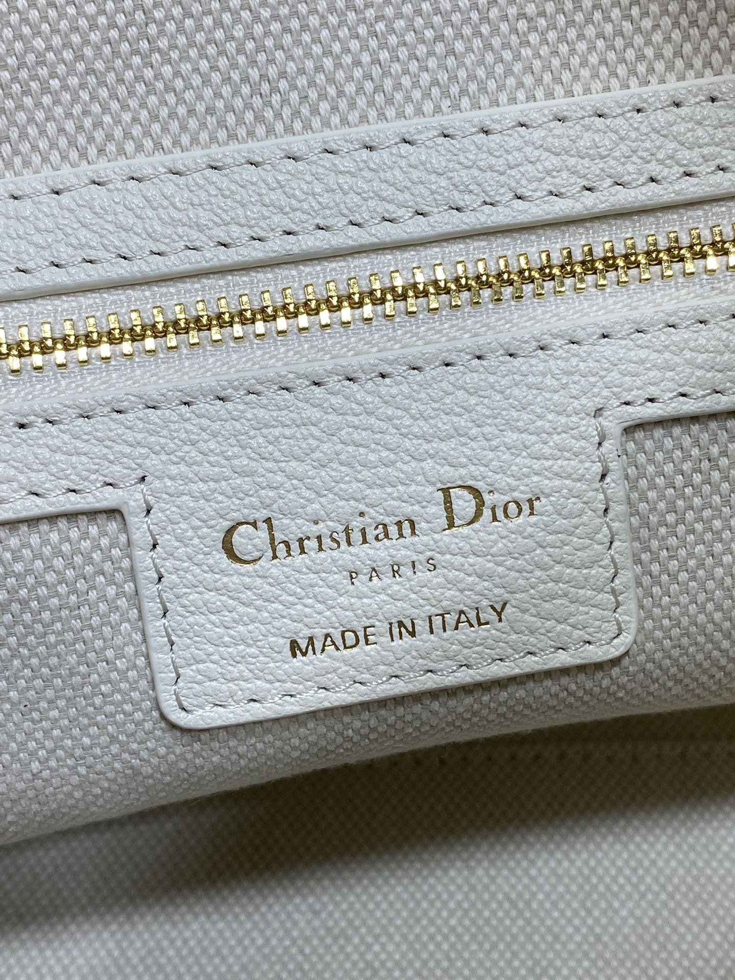 CD VOYAGE Handbag 34cm White Cowhide