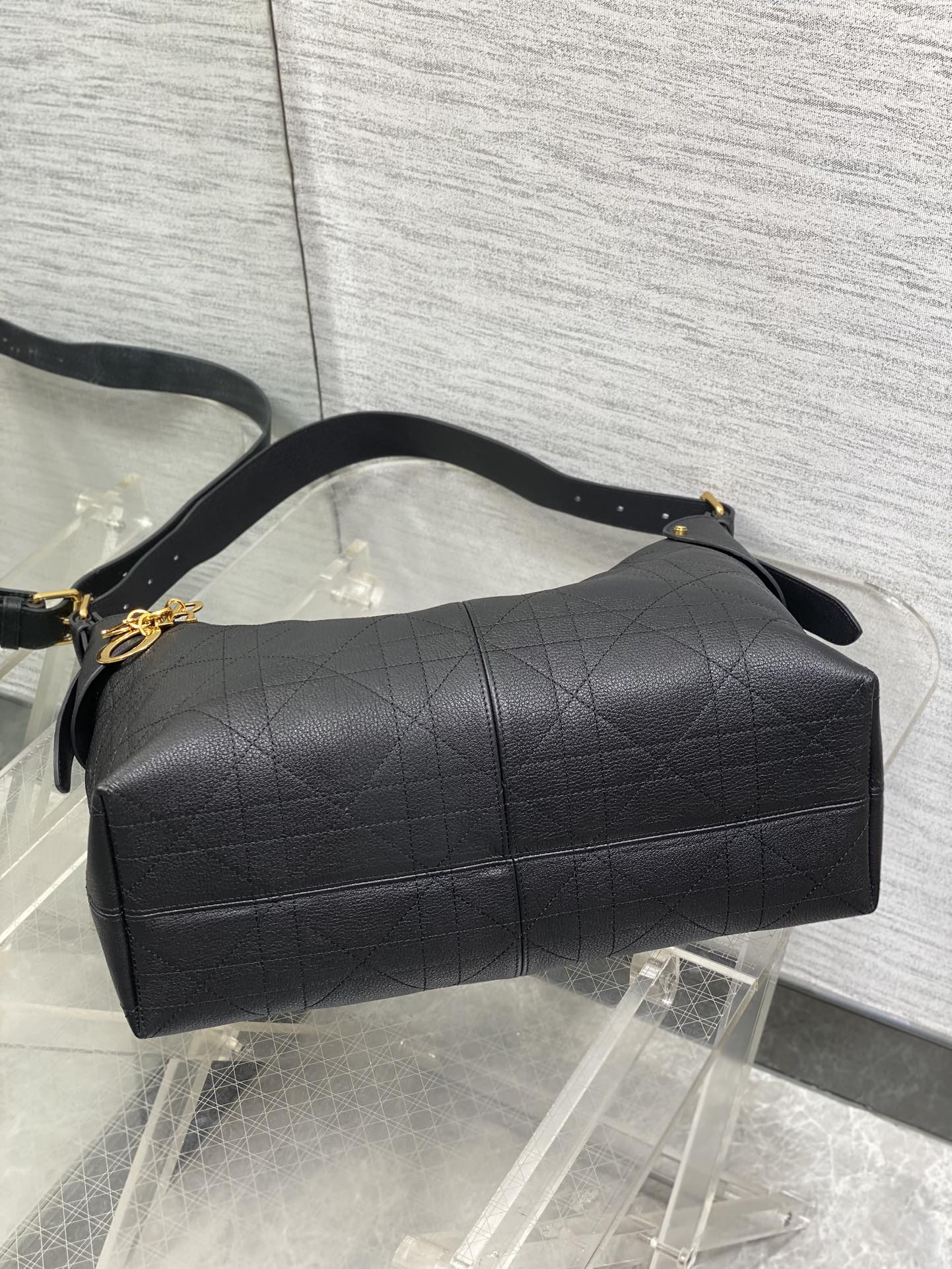 CD VOYAGE Handbag 34cm Black Cowhide
