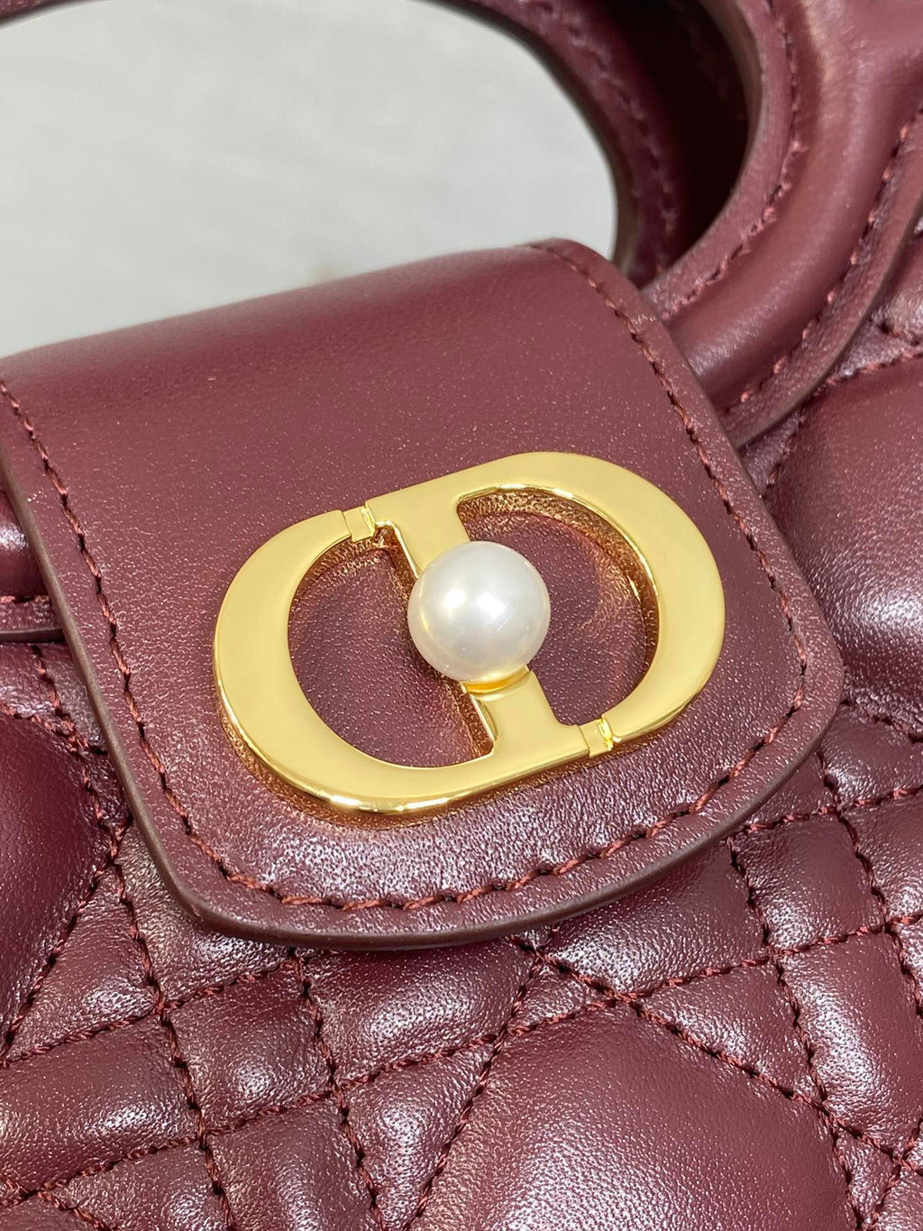 CD Jolie Top Handle Mini Chain Bag 19cm Burgundy Cowhide