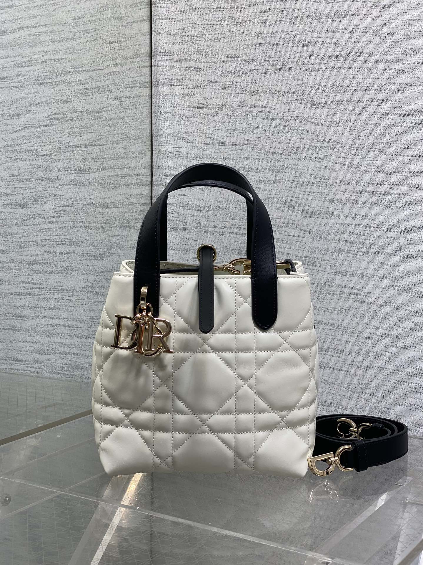 CD Small Toujours Vertical 18cm White and Black Lambskin