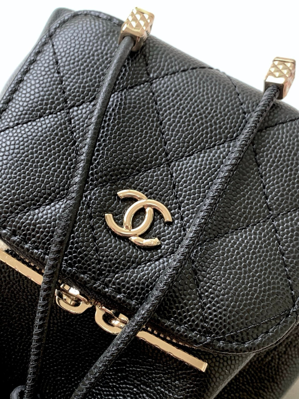 CC 22B Mini Chain 12.5cm Buckle Bag Black Calfskin