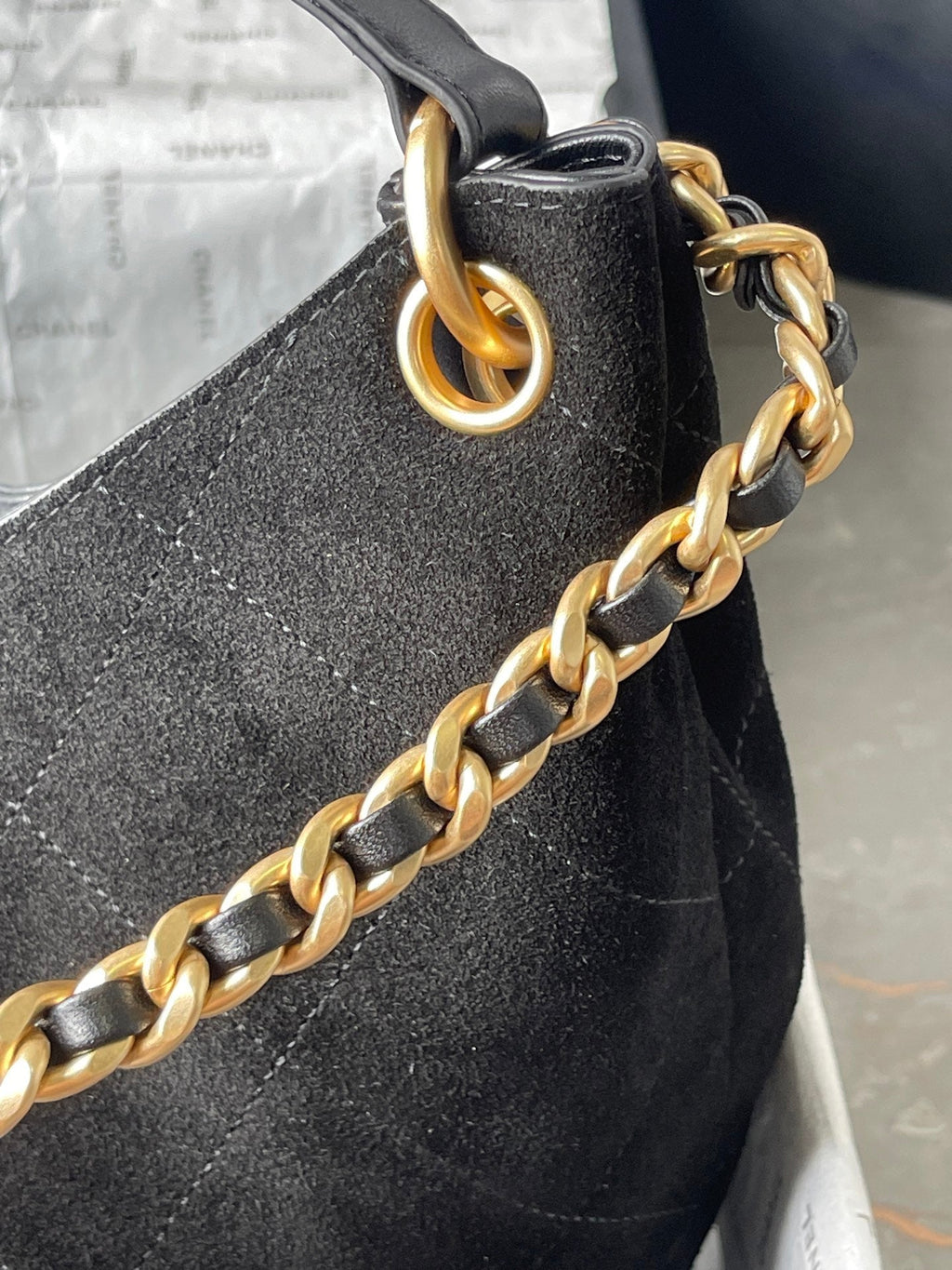 CC 25A Tote Bag 33cm Black Suede