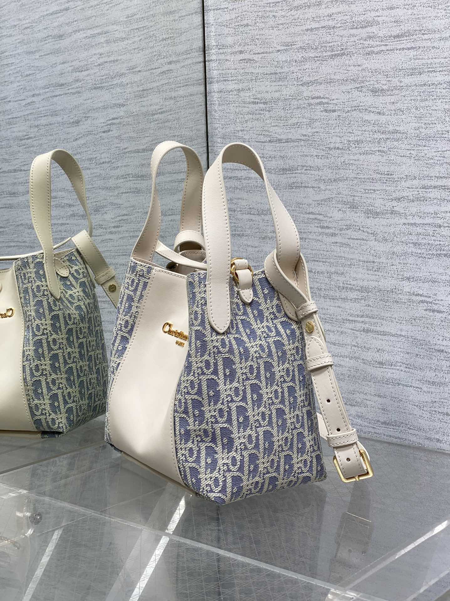 CD bucket bag 21cm  natural canvas with creamy white calfskin