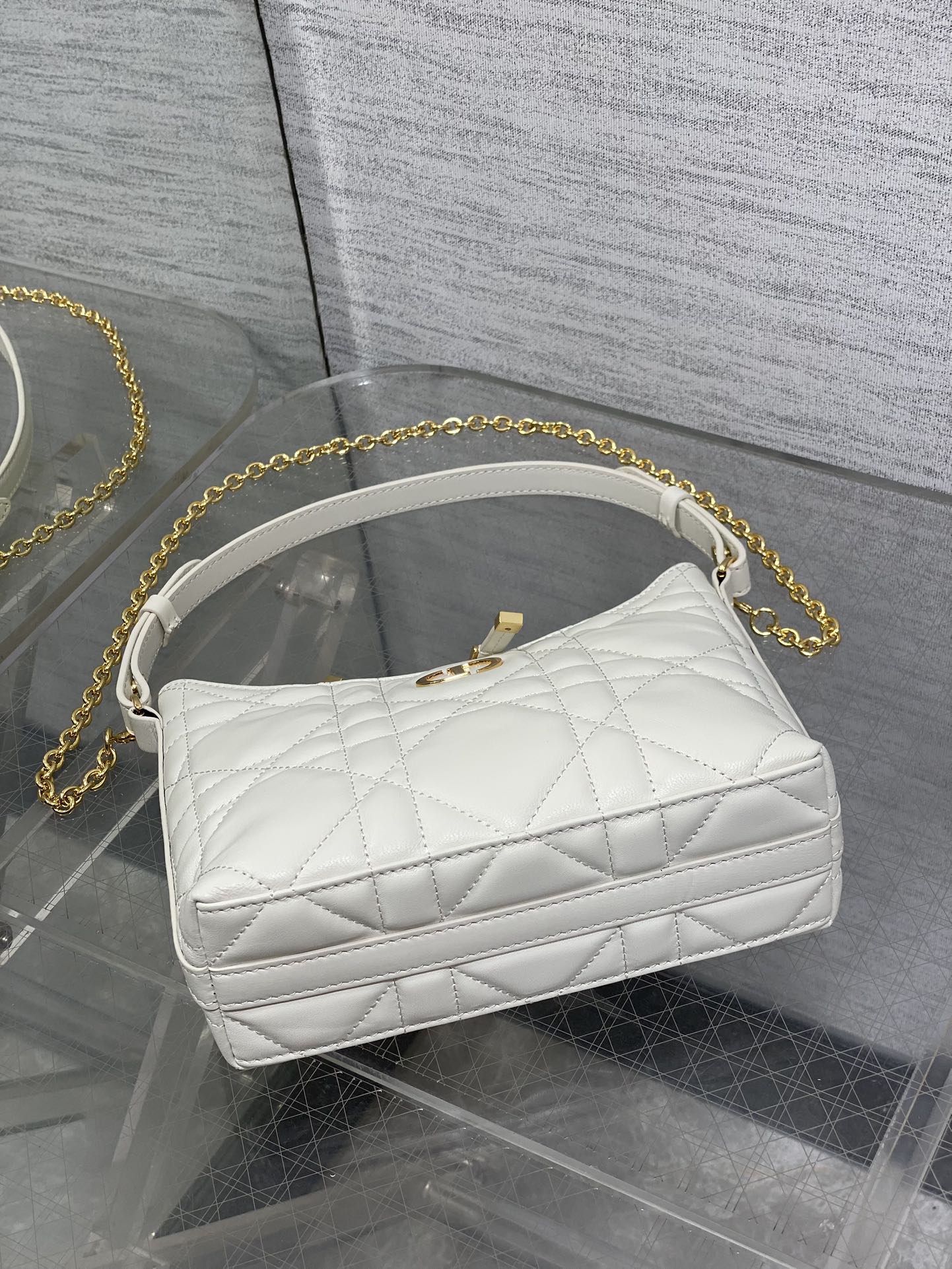 CD Shoulder Bag 19cm white lambskin GHW