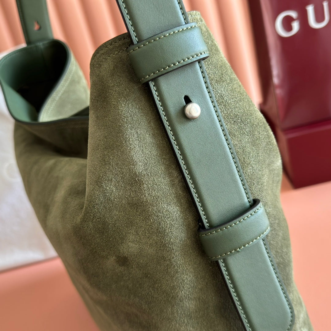 GG 25FW Beatrix Handbag 40cm Moss Green Suede SHW