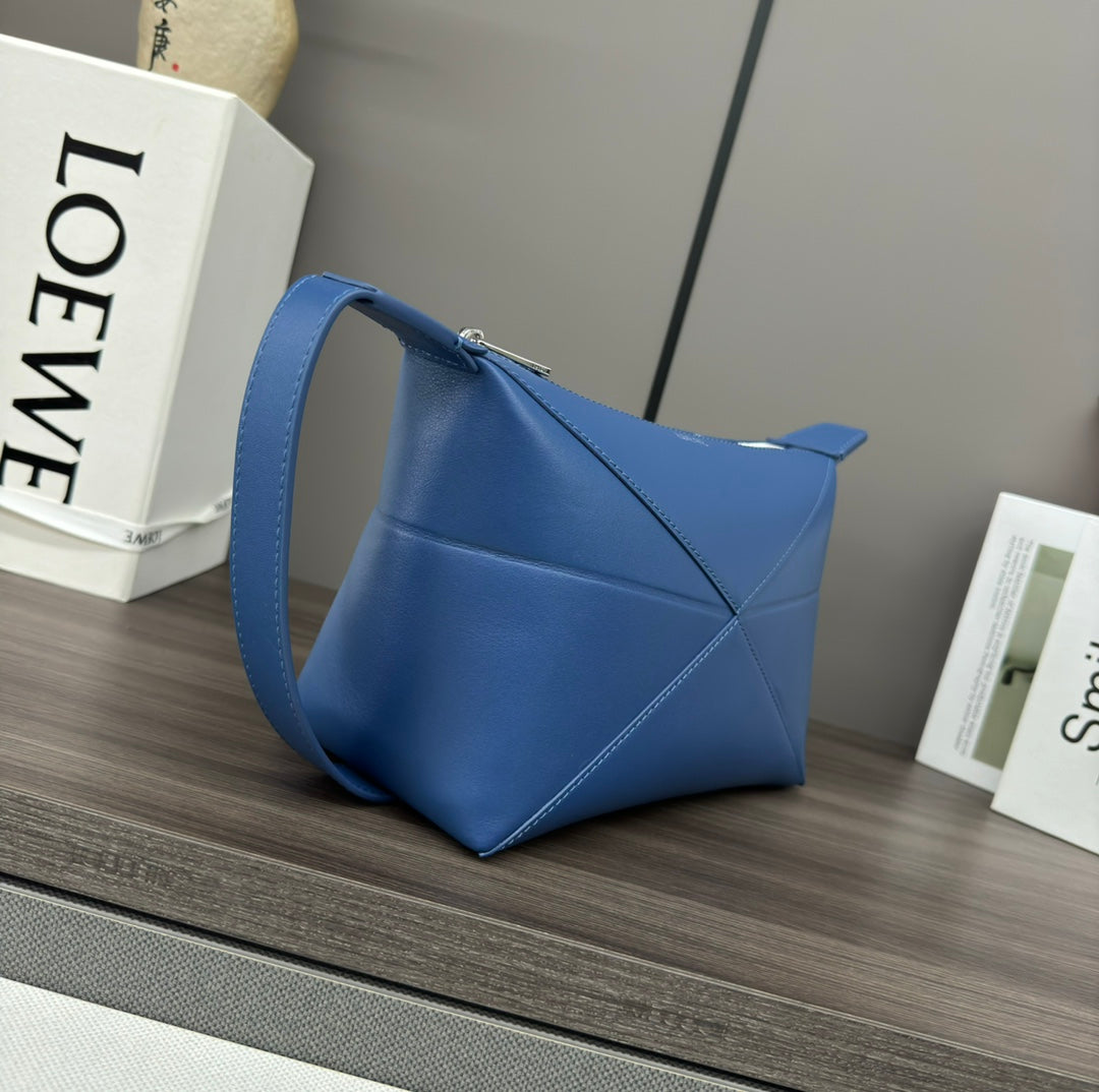 Loewe Puzzle Fold 22cm Handbag in Blue Glossy Calfskin 274150