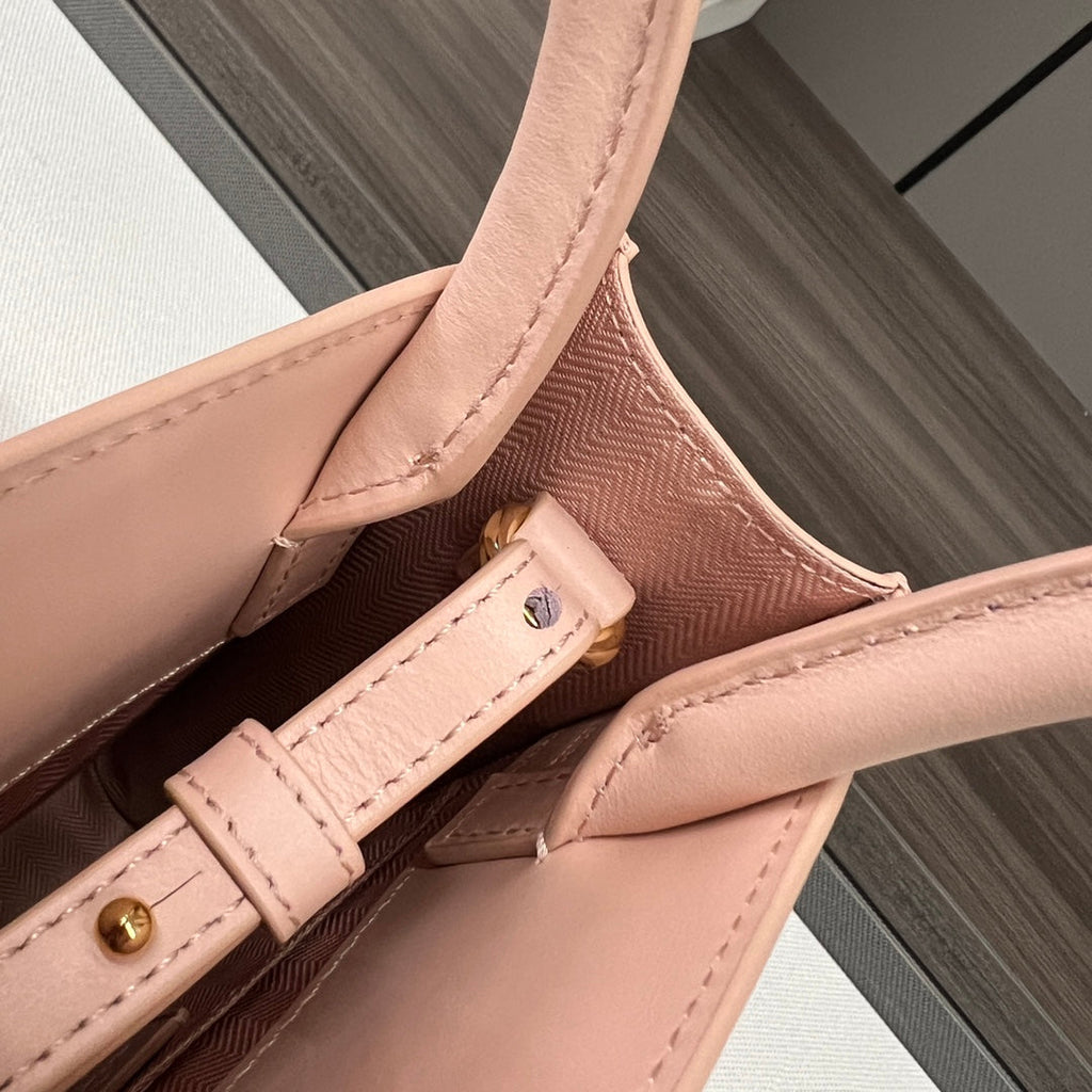 LOE Standard A5 Tote bag in Glossy Pink Calfskin 274267