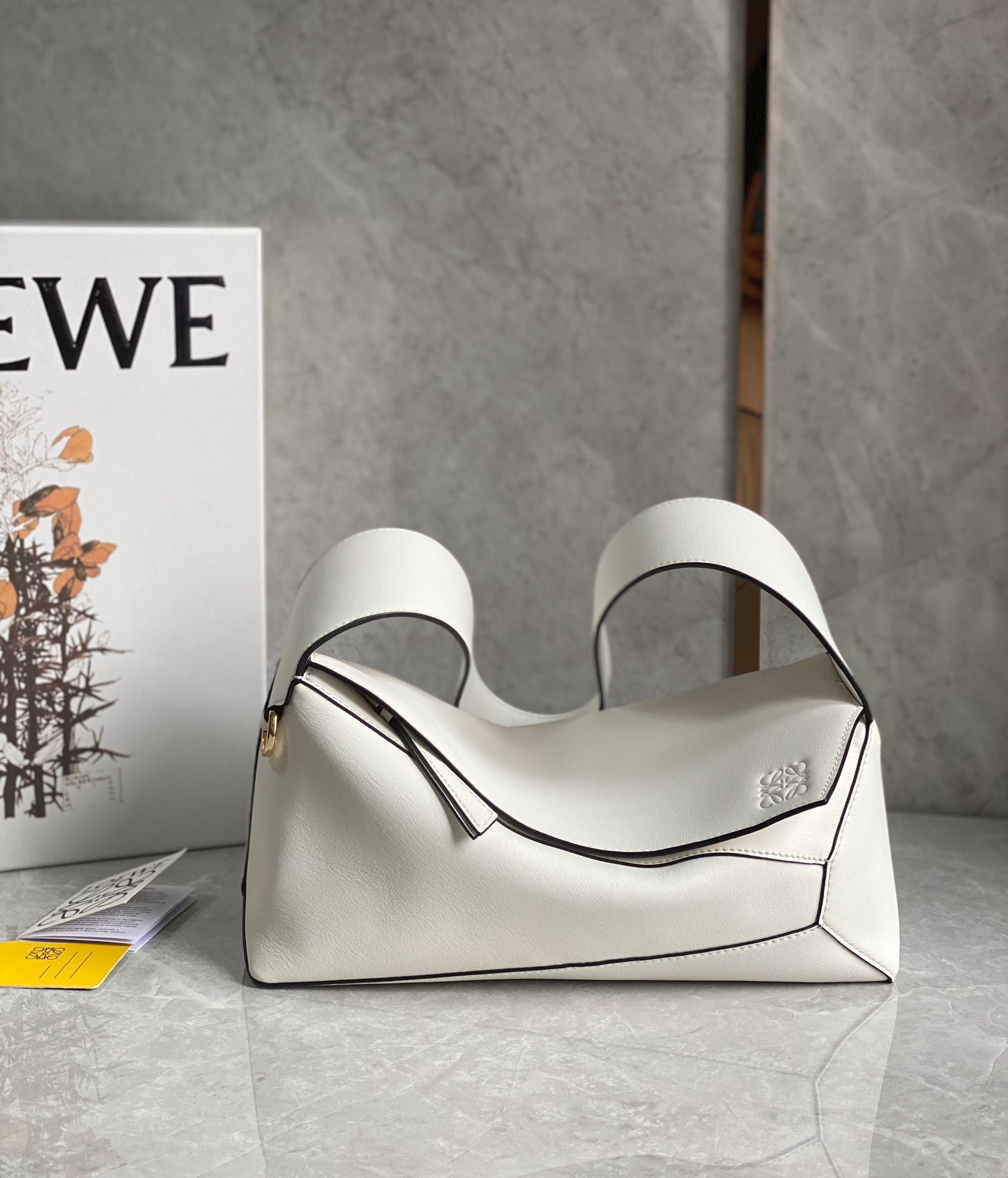 LOE Puzzle Hobo 29cm in Classic White Calfskin 274282