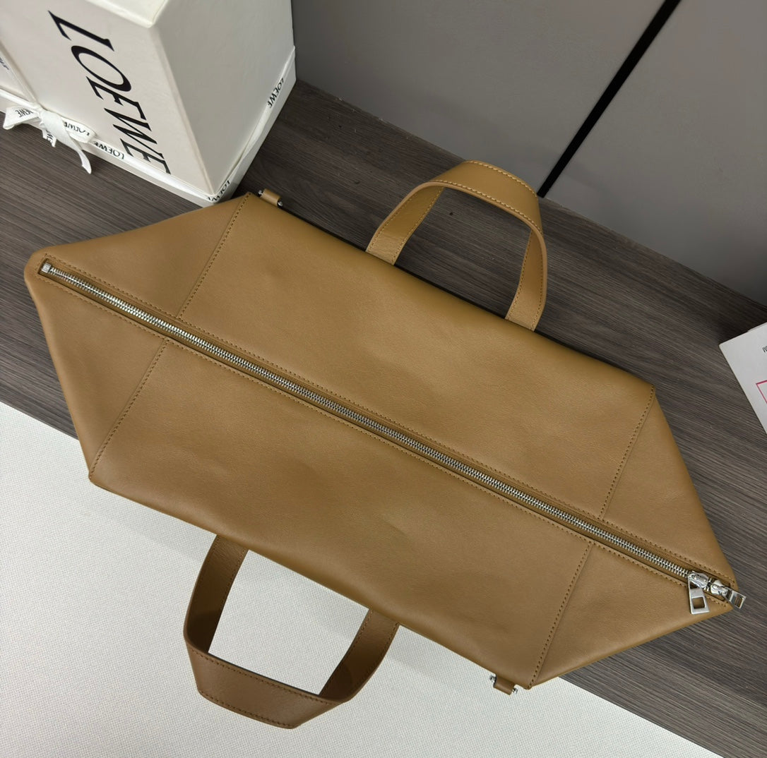 Loewe Puzzle Fold Handbag in Glossy Brown Cowhide Leather 274274
