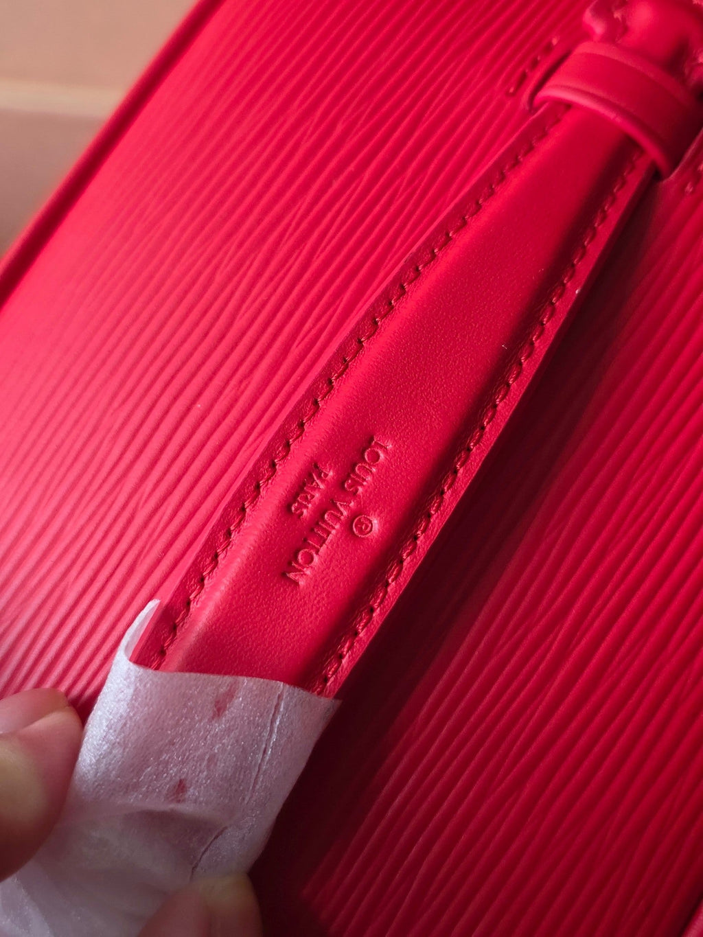 LV Nice Nano Cosmetic 20 Bag Rose Red Epi Leather 275223