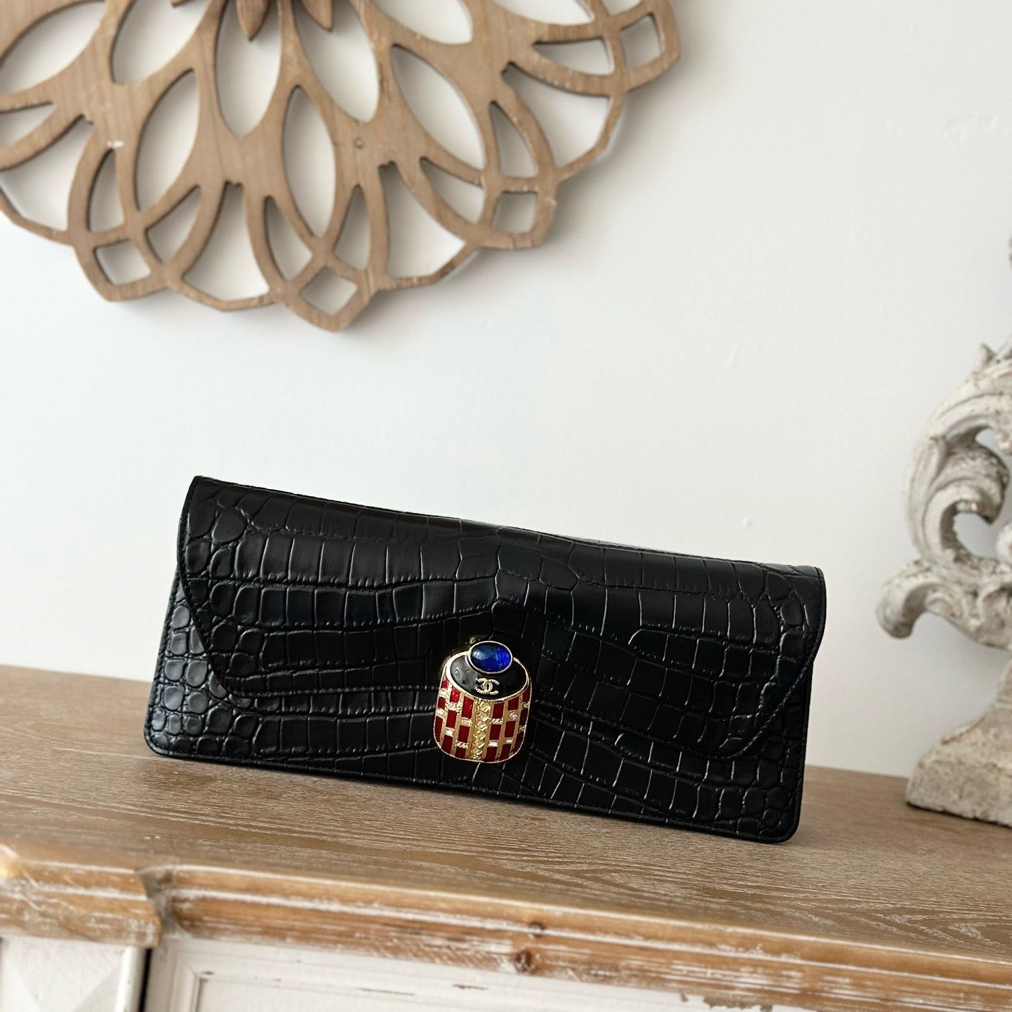 Chanel Vintage Crocodile-embossed Black Clutch Bag Cowhide 275840