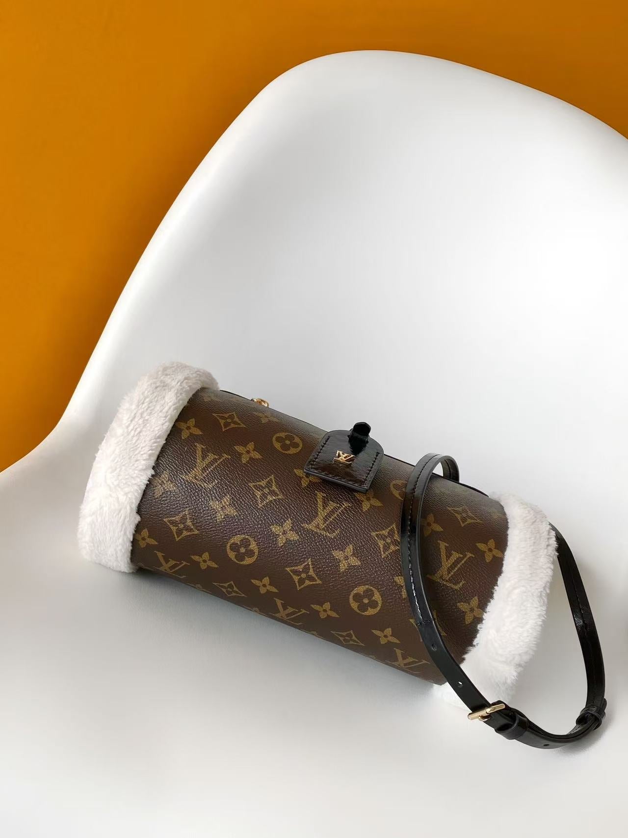 LV Teddy Mitt Handbag Brown in Canvas Monogram Shearling 278110