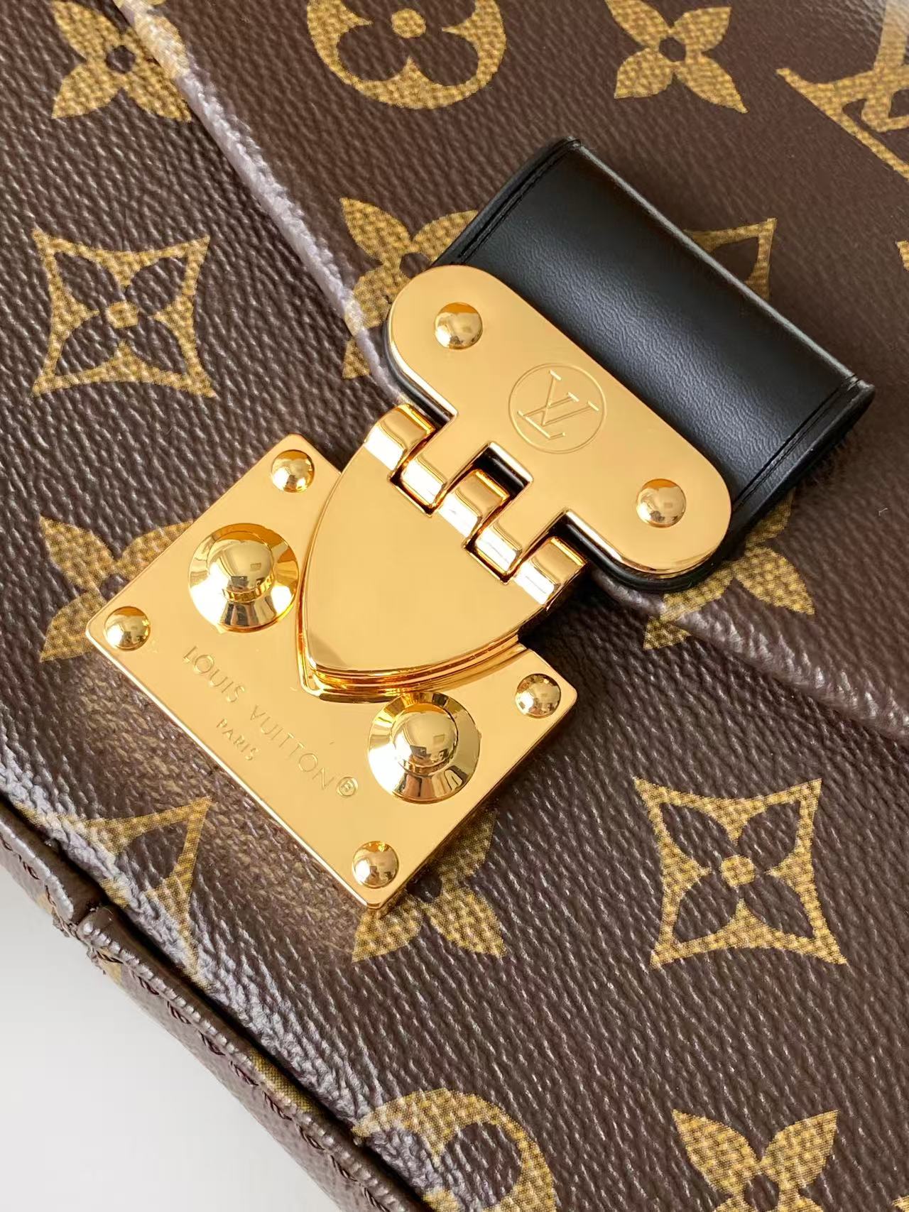 LV Trunkie 25 Bag Brown Monogram Canvas 278096