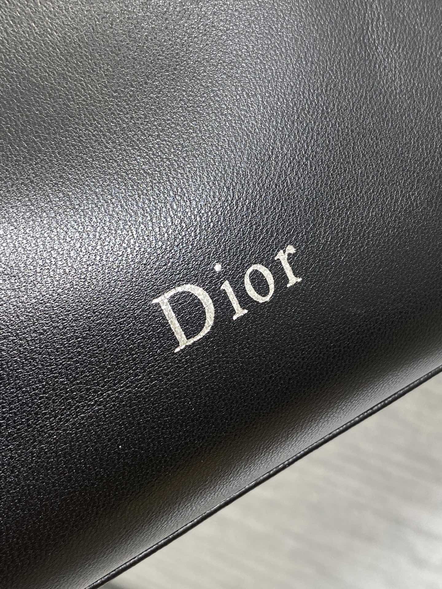 Dior 26 Bow Chain Bag in Black Lambskin