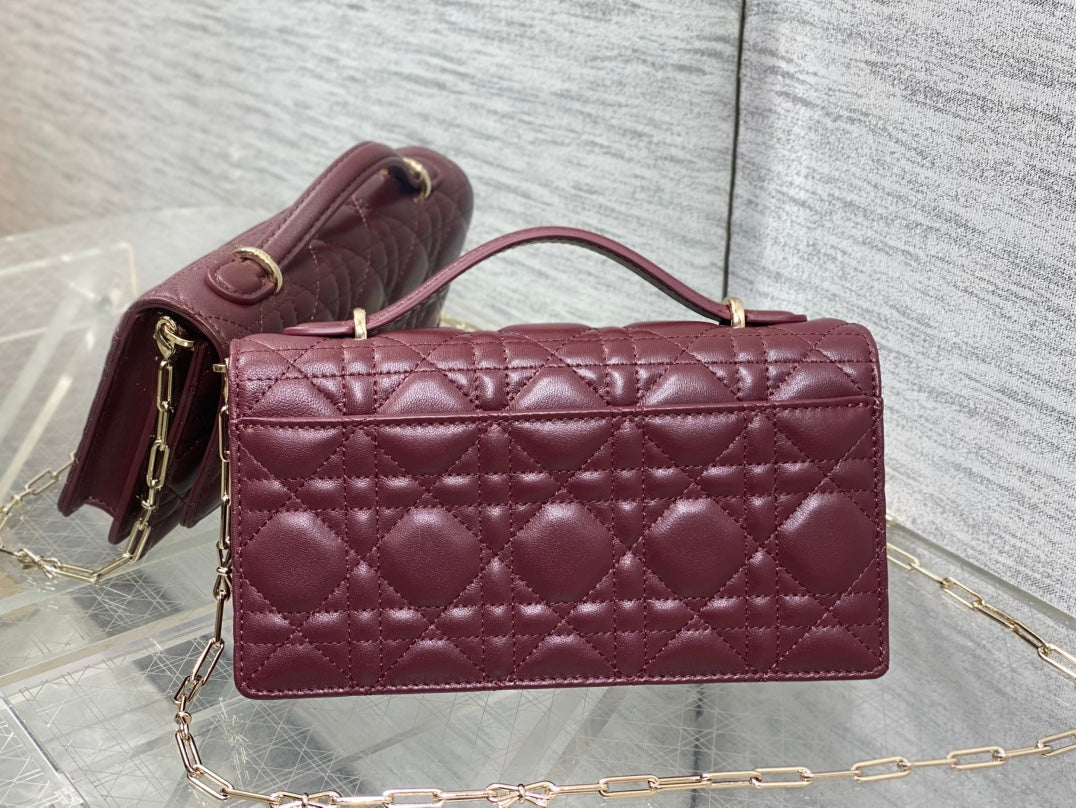 Dior 26 Bow Pearl Chain Clutch Burgundy Lambskin GHW