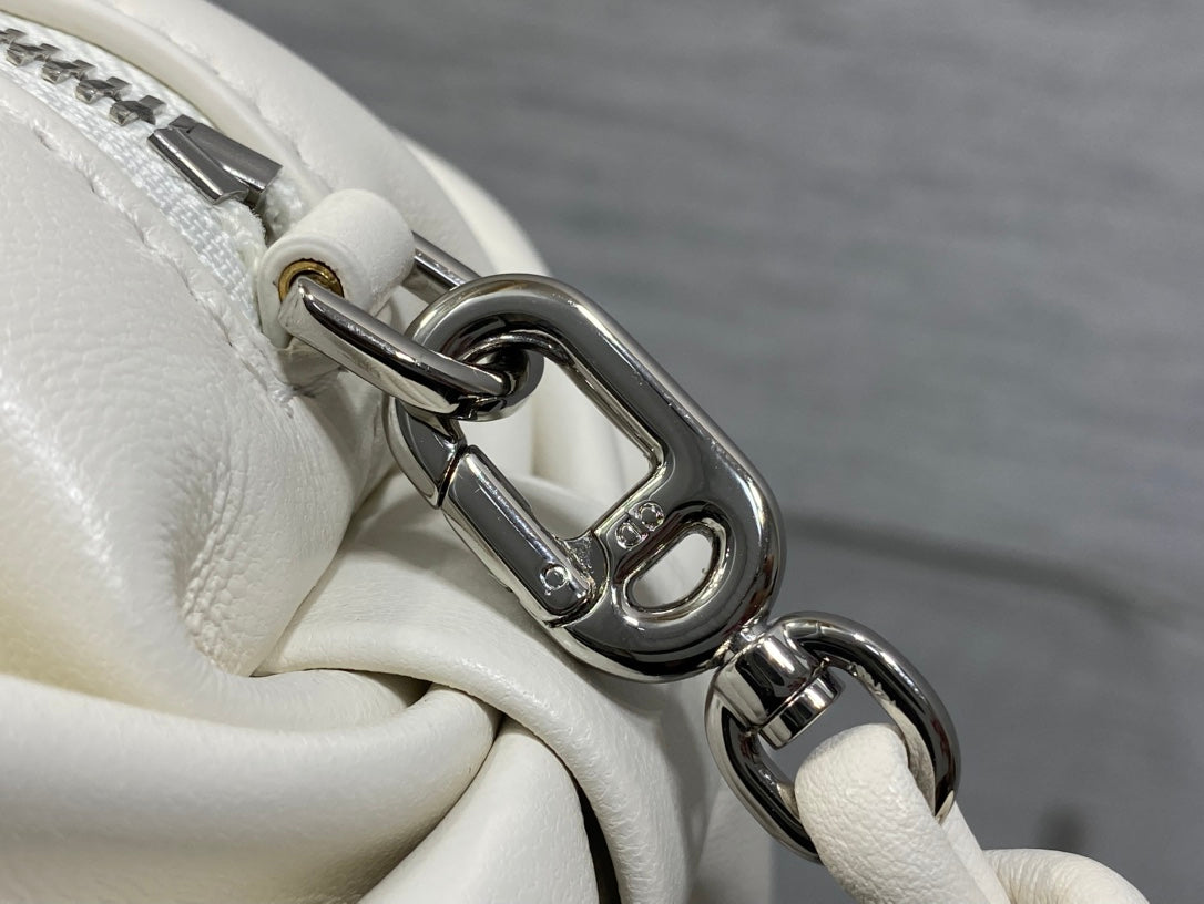 Dior 26 Bow Pouch 20cm in White Lambskin