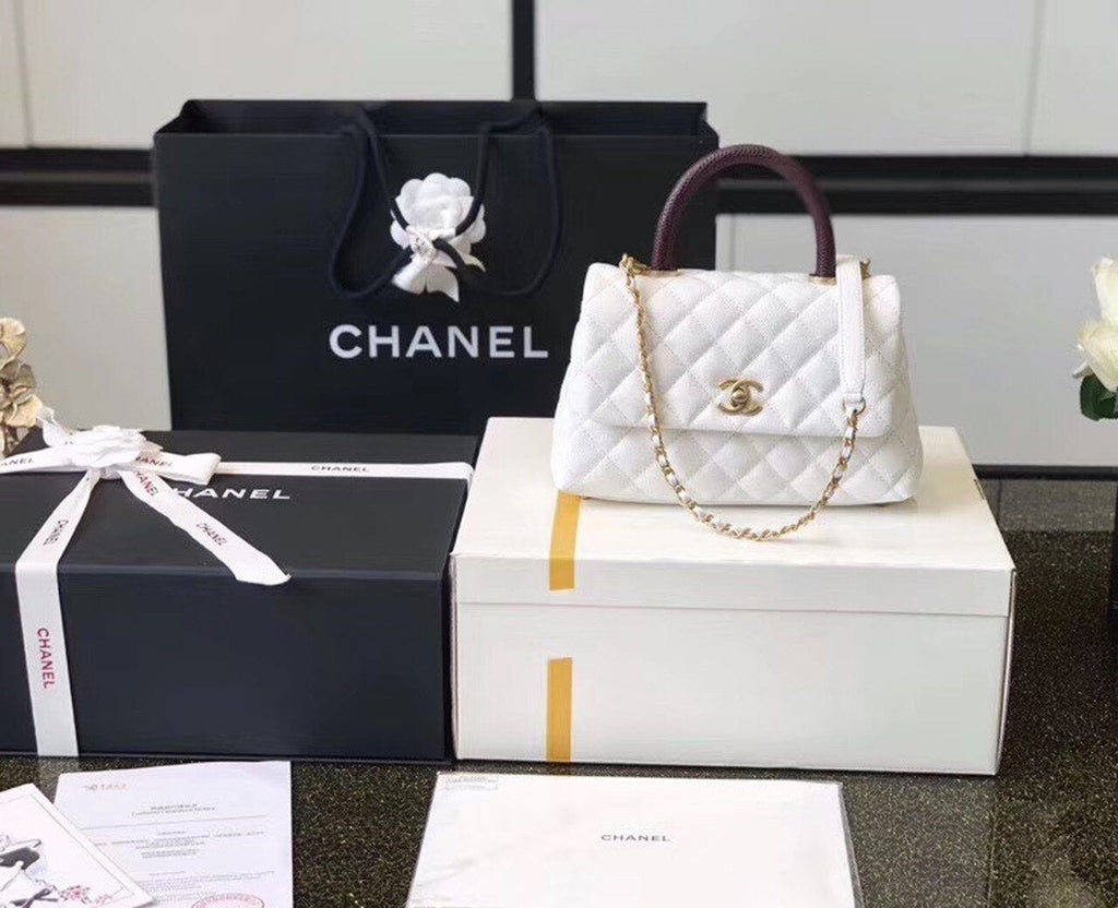 CHL -  Coco Handle Quilted Lizard Handle Bag 24LO Caviar Leather Gold Hardware Spring/SuMM - er Act 1 Collection, White