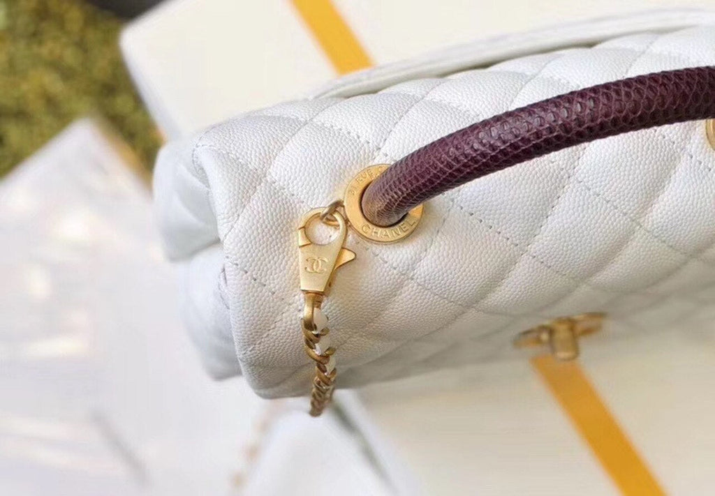 CHL -  Coco Handle Quilted Lizard Handle Bag 24LO Caviar Leather Gold Hardware Spring/SuMM - er Act 1 Collection, White