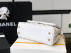 CHL -  Coco Handle Quilted Lizard Handle Bag 24LO Caviar Leather Gold Hardware Spring/SuMM - er Act 1 Collection, White