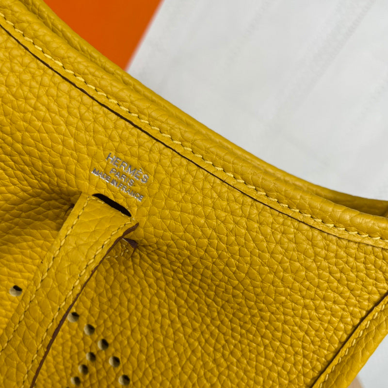 LO - HMS Luxury Bags - 934