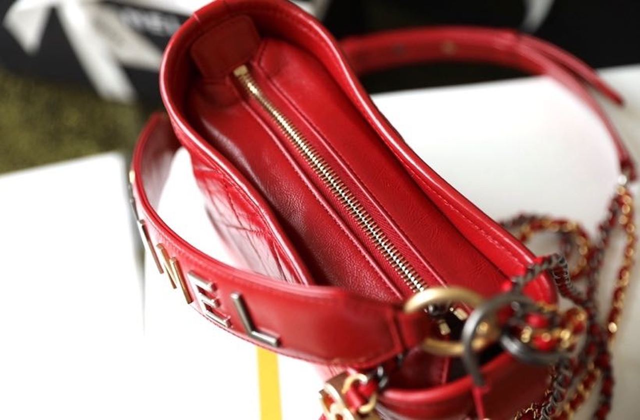 CHL - Gabrielle Small Hobo Bag Red For Women 7.8in/20LO A91810