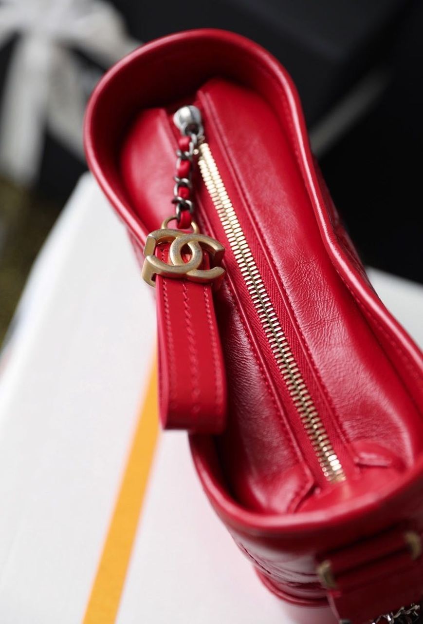 CHL - Gabrielle Small Hobo Bag Red For Women 7.8in/20LO A91810
