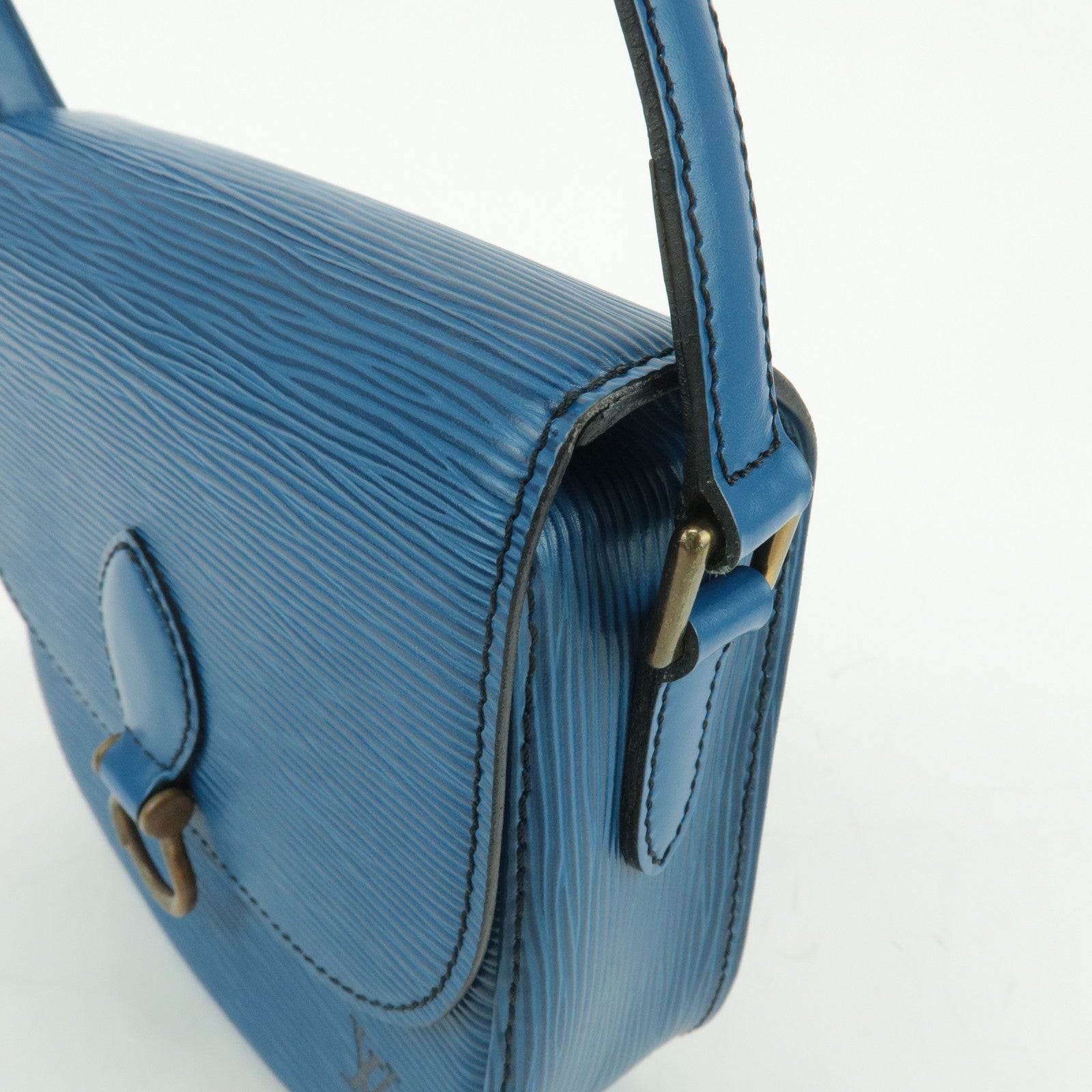 LO-LV bags 3975