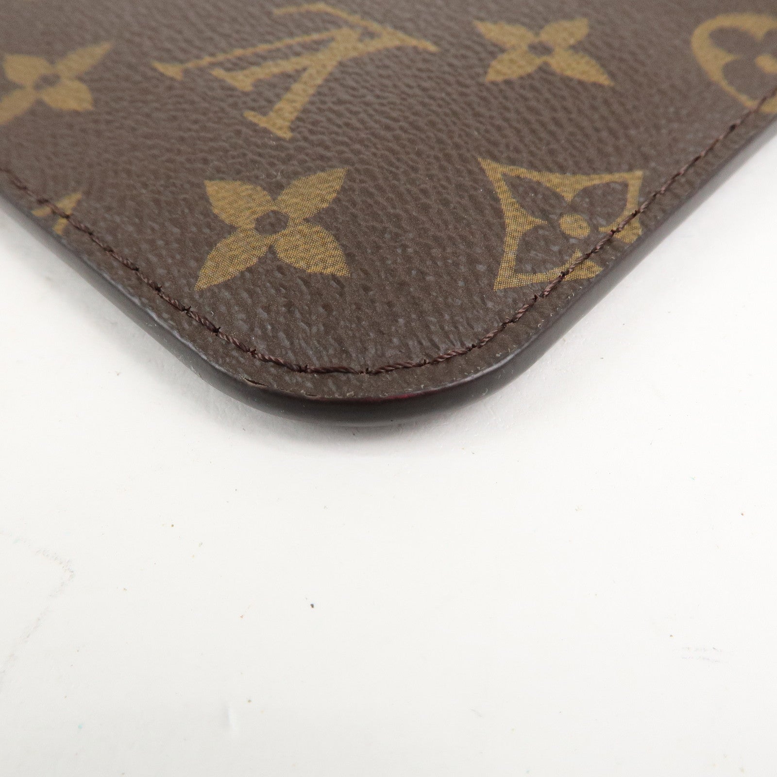 LO-LV bags 3850