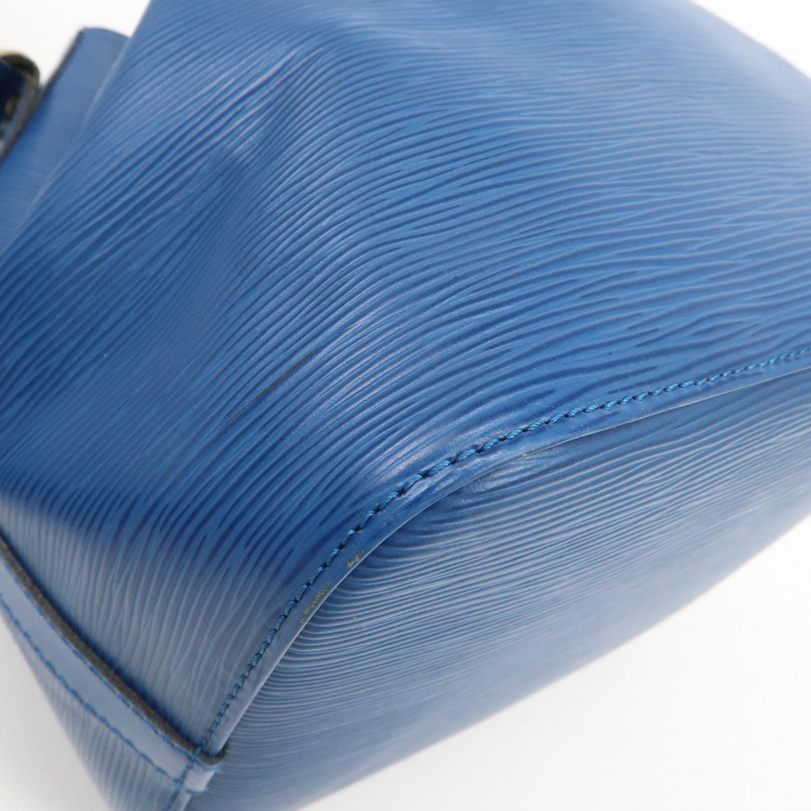LO-LV bags 3927
