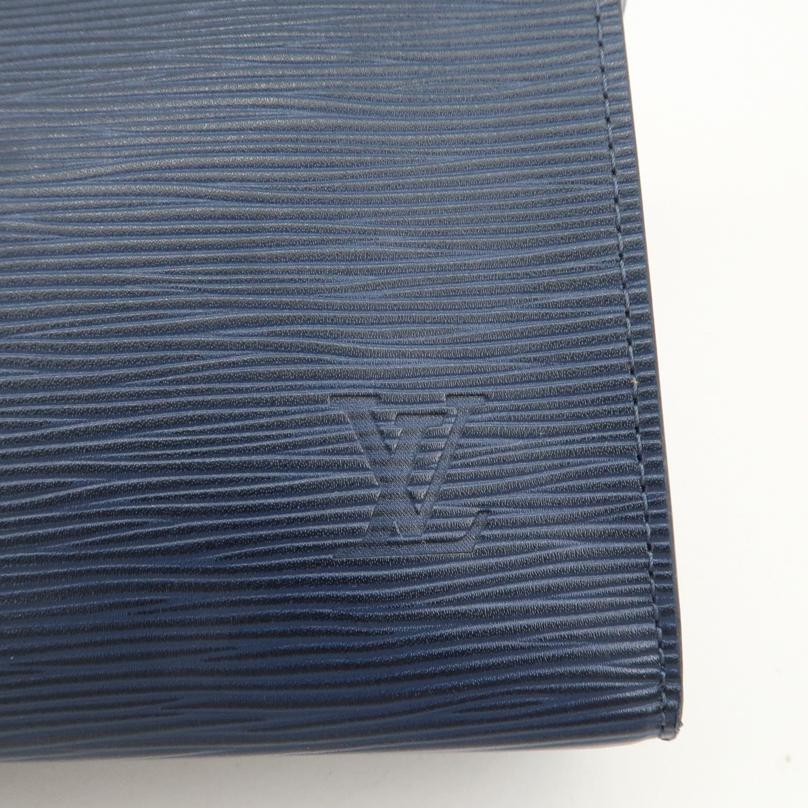 LO-LV bags 4004