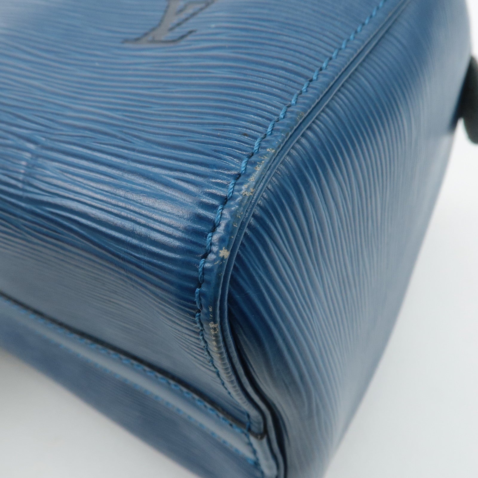 LO-LV bags 3841