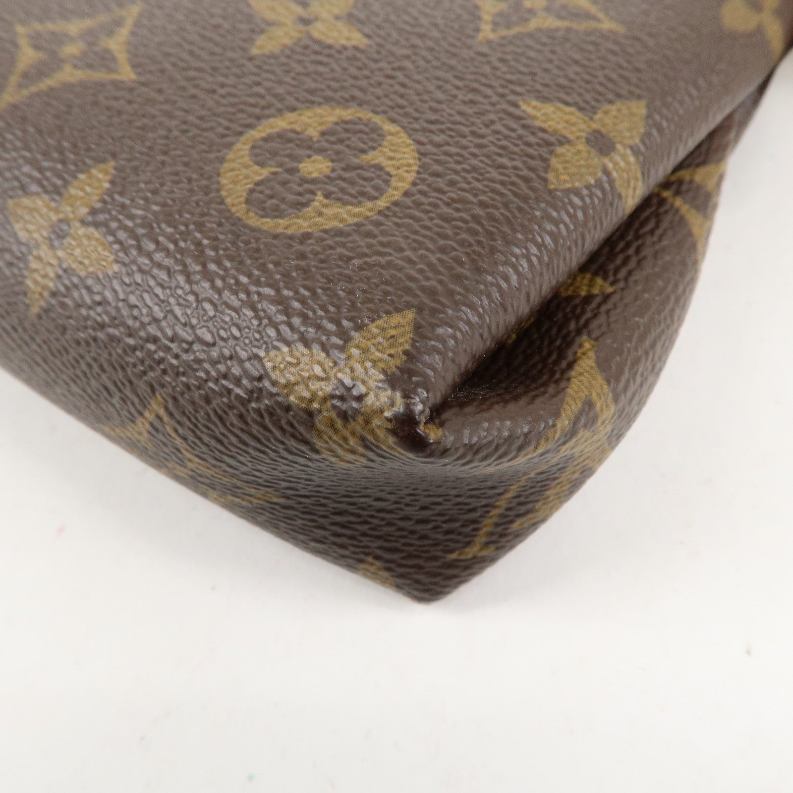 LO-LV bags 4127