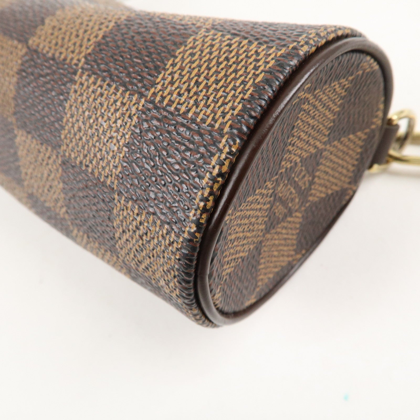 LO-LV bags 1730