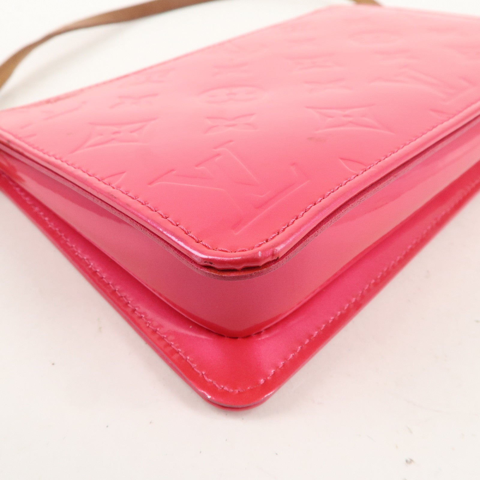 LO-LV bags 4047
