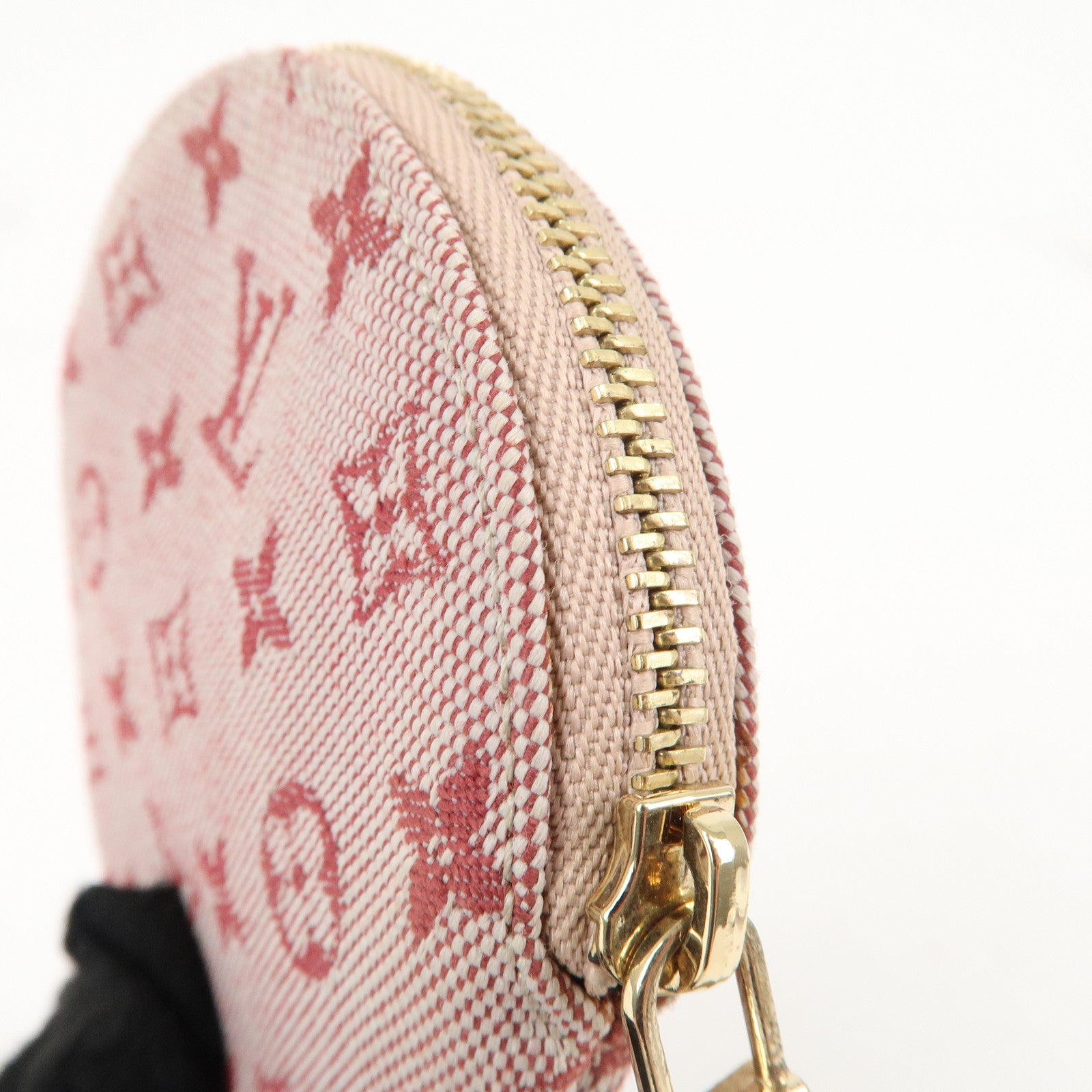 LO-LV bags 4001