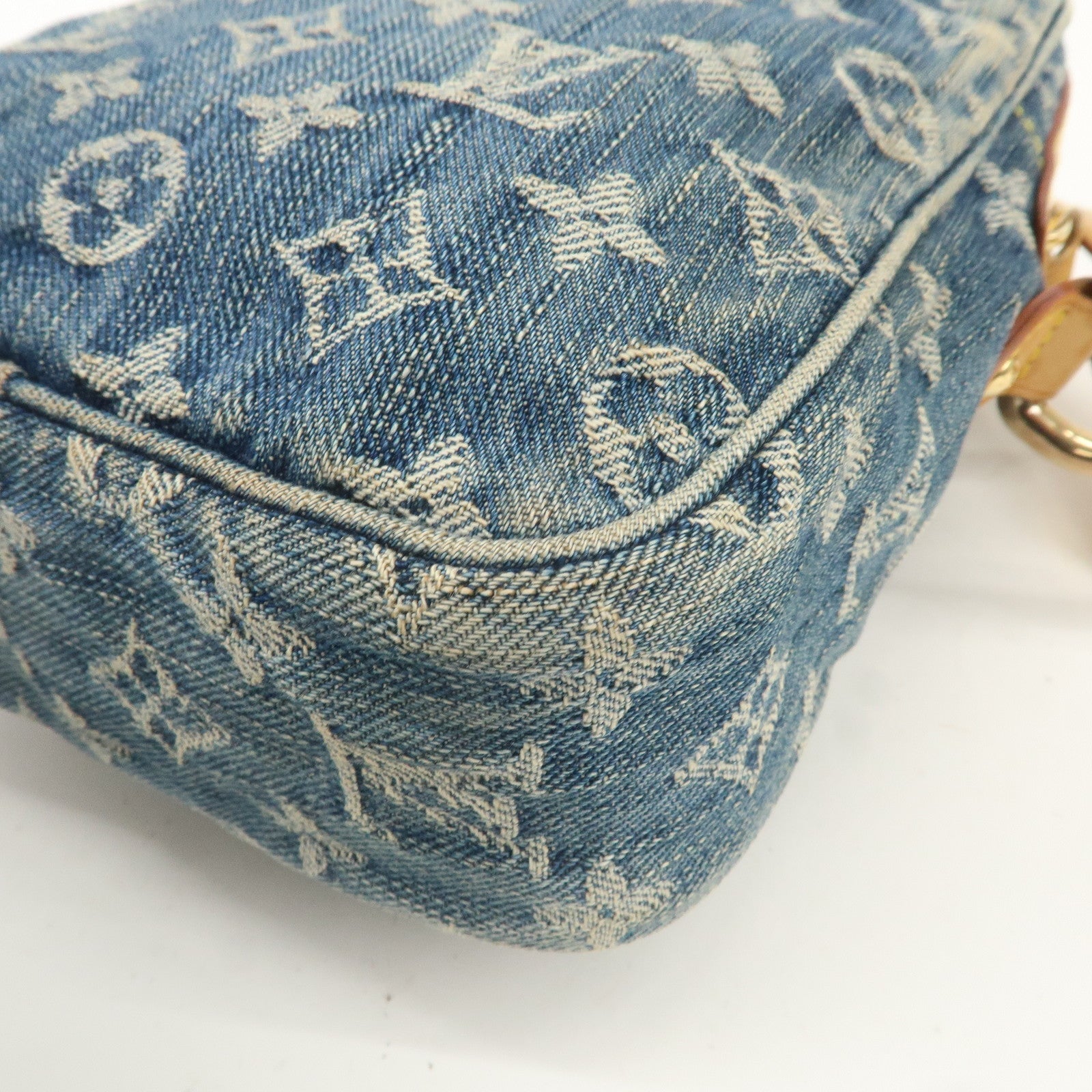 LO-LV bags 4034