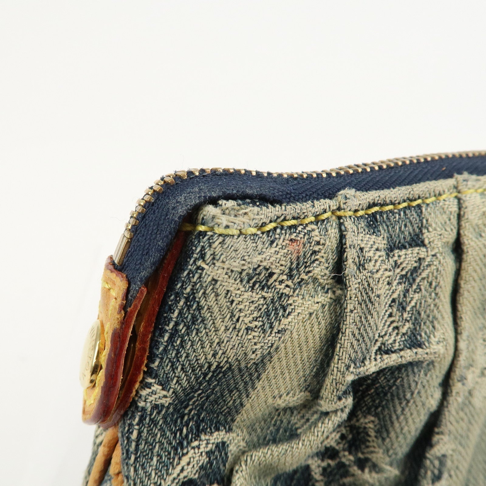 LO-LV bags 3816