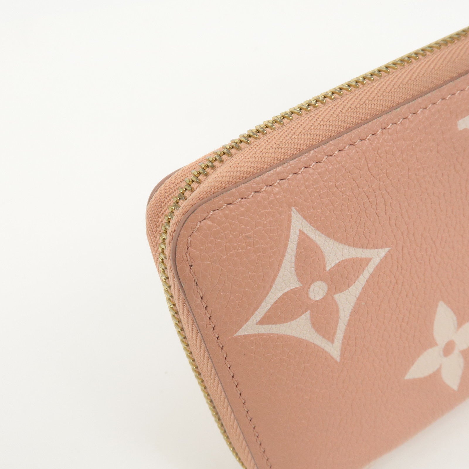 LO-LV bags 3924