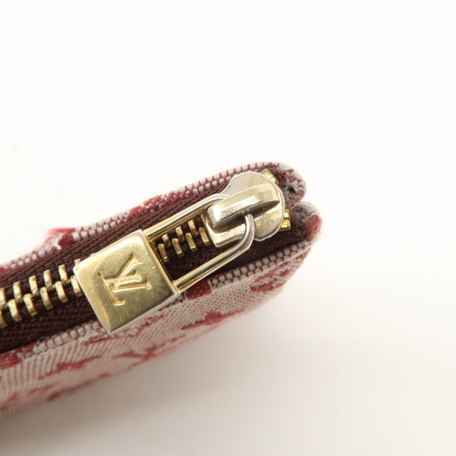LO-LV bags 3917