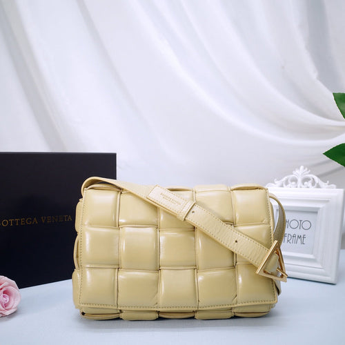 B-VENETA STYLISH HANBAGS FOR WOMEN - 189