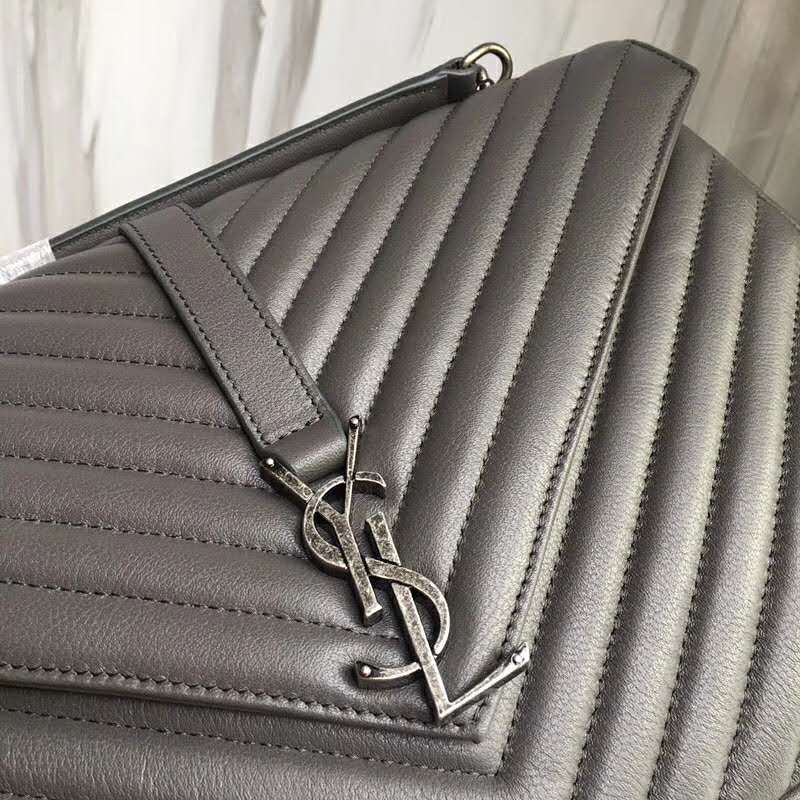 BB - YSL Bag - 2660