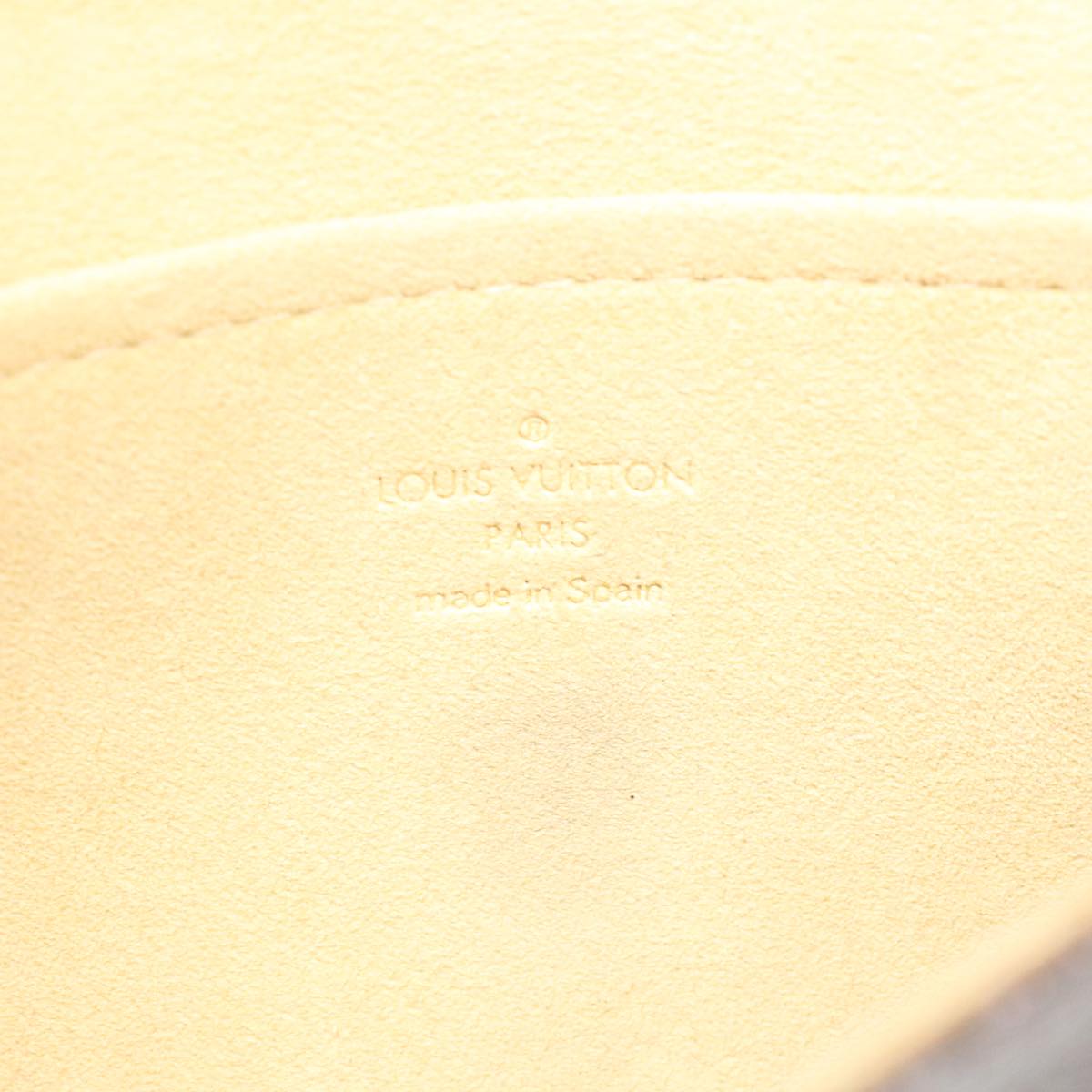 LO-LV bags 2623