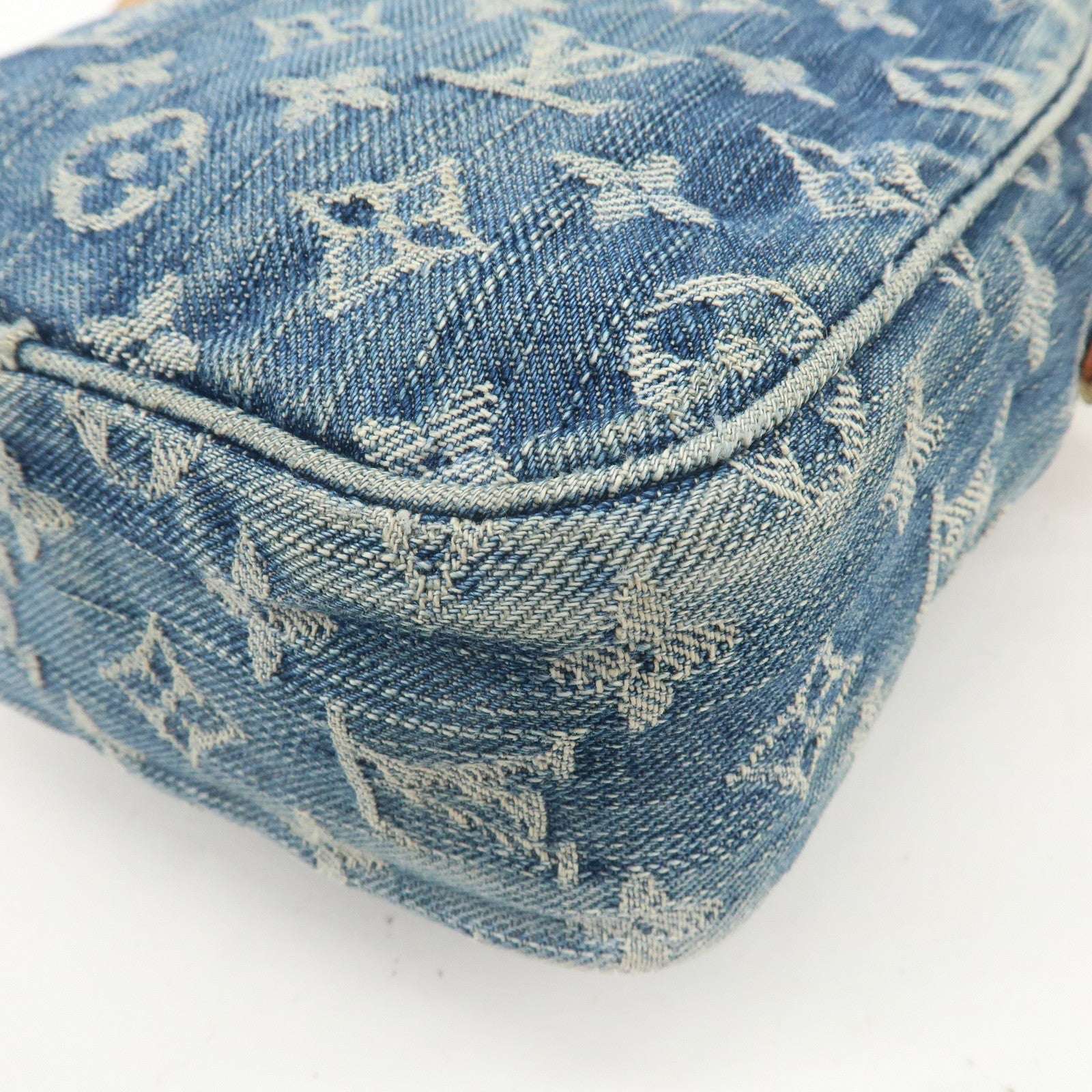 LO-LV bags 4033