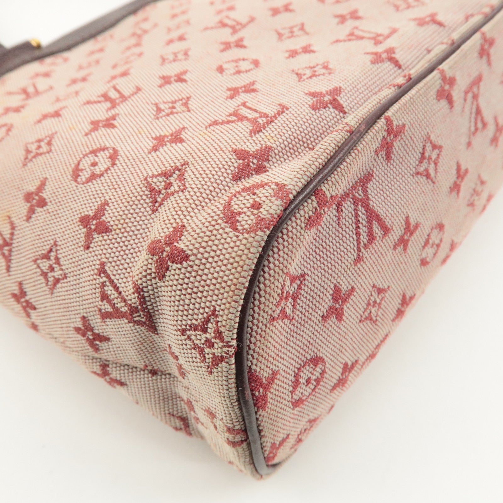 LO-LV bags 4066