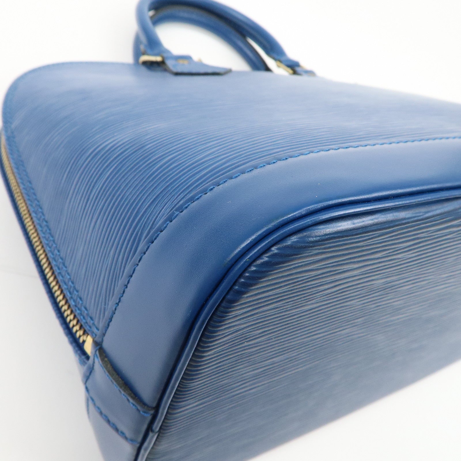 LO-LV bags 3868